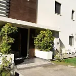 Luxury 2br Near Marbella & Puerto Banus Pool, Padel, Parking Apartamento *