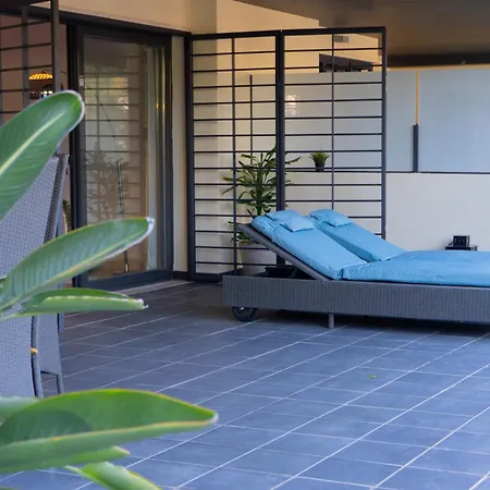 Luxury 2br Near Marbella & Puerto Banus Pool, Padel, Parking